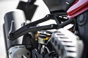 Ducati Monster 1200 R 2017 - Bild 48 Ducati Monster 1200 R 2017 - Bild 48